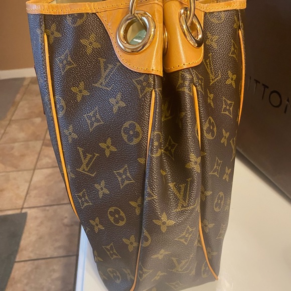 SOLD !!DISCONTINUED ✨✨Louis Vuitton Hobo Galliera PM - Picture 7 of 17